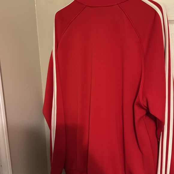 Lightweight Jacket - Picture 3 of 3